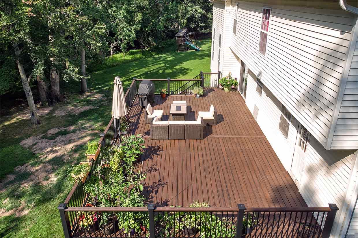 Second Story Traditional Composite Deck 11