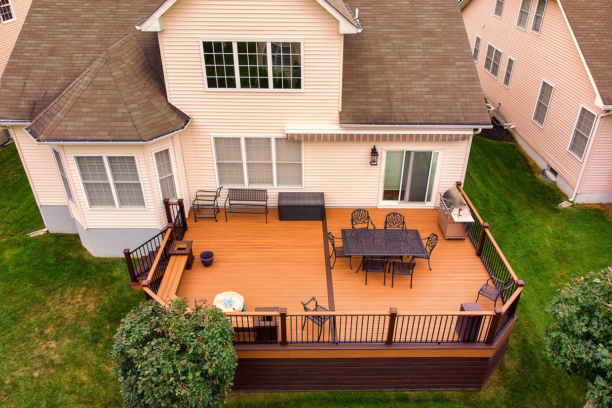 Deck With Built In Benches 9