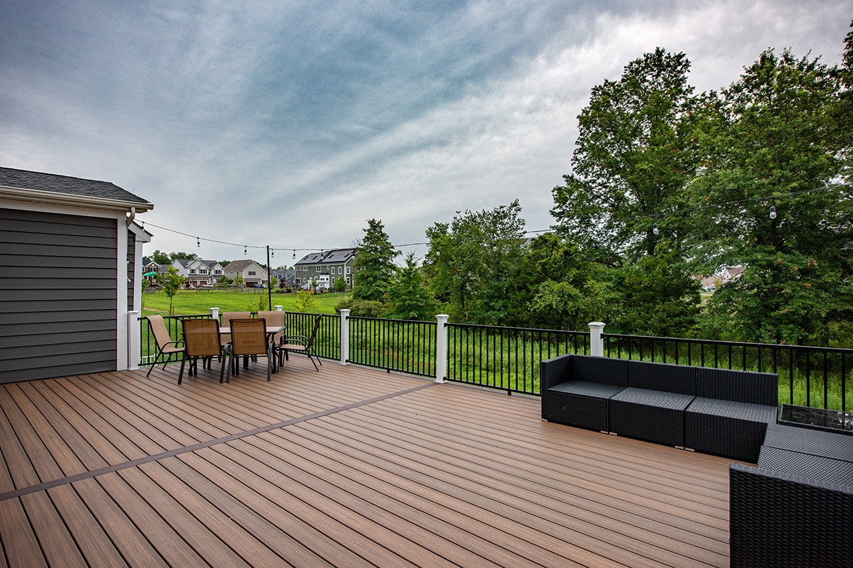 Deck Builder In Parsippany 3