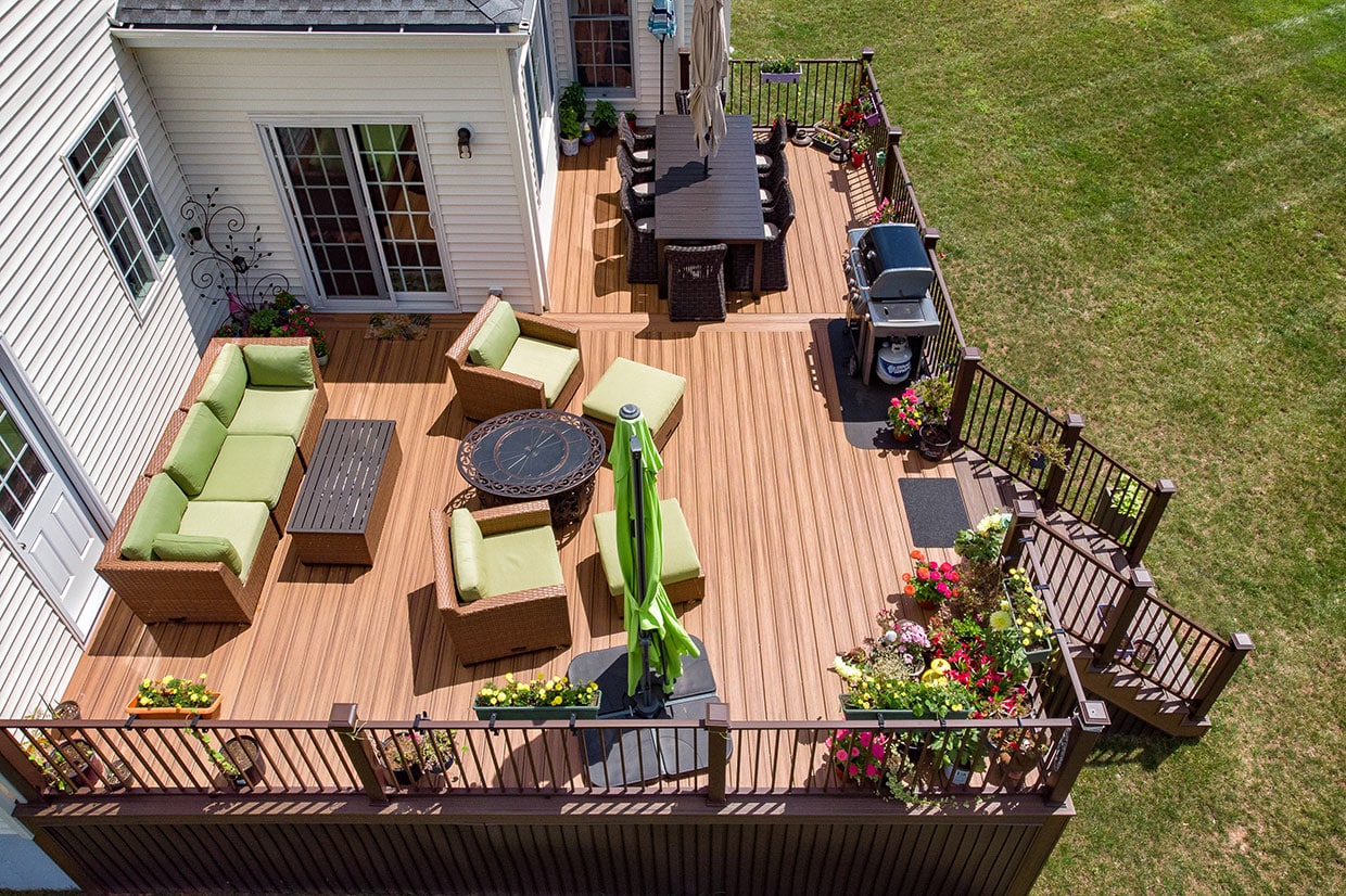 Beautiful Deck Complimenting A Great Backyard In White House Station 5