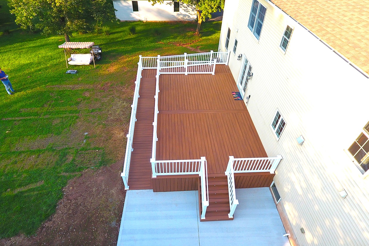Deck With Ada Compliant Ramp 1