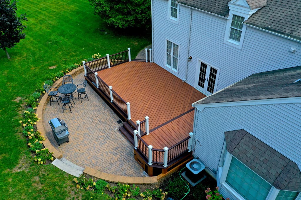 Classic Composite Deck In Long Hill, New Jersey