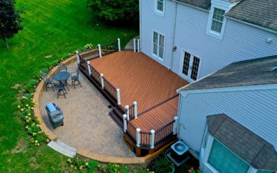 Two Tone Colors On A Large Deck 22