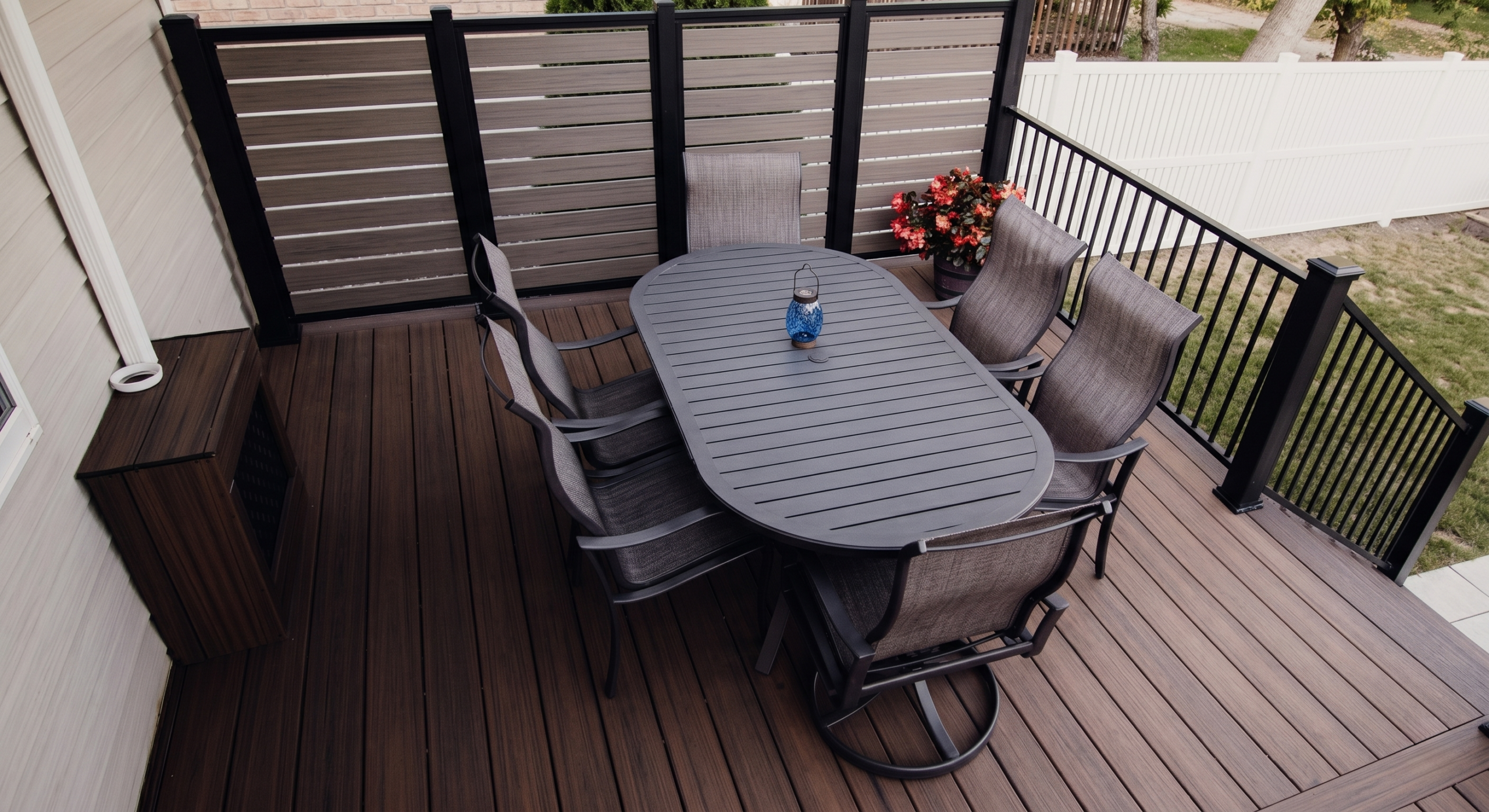 Modern Deck Privacy Wall 5